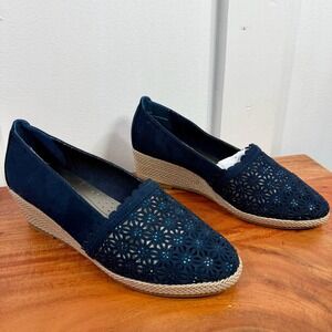 Navy Blue Wedge Shoes for Sale up to 90% Off: Poshmark
